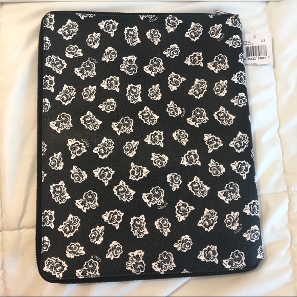 Coach Tech Case in Floral Print Canvas - Picture 5 of 7